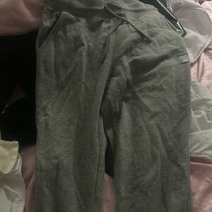 Jogger pants or sweatpants